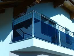 Balkongelander Aus Edelstahl Fullung Aus Glas Grau Mit Edelstahlseile Balkon Glas Balkon Gelander Design Balkongelander Edelstahl Glas