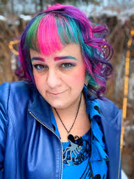 wearitwednesday Show the bling Wear Wednesday