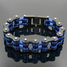 Nos bracelets chaine de moto faits main sont en acier inoxydable de haute qualité avec une finition vernie brillante garantie sans nickel et sans plomb. Superbe Bracelet Chaine De Moto Bleu Pour Homme