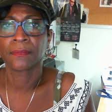 Sheila Snowden's Instagram, Twitter & Facebook