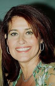 Lorraine Bracco