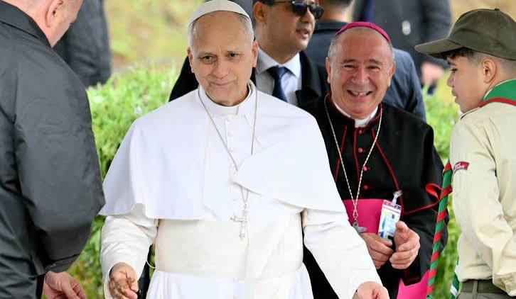 El Papa reza en silencio en la Hipona de san Agustín