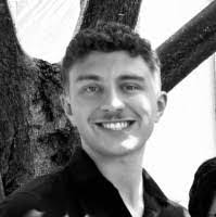 Robert Knechtel's Instagram, Twitter & Facebook