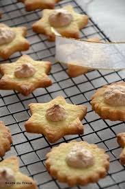 Etoiles Meringuees L Heure Du Cream Recette Biscuit Dessert Alimentation