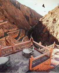 This modern snack table is the perfect combination of style and functionality. Best Morocco Tours Trips 2021 2022 Desert Tours Enjoy Desert Tours