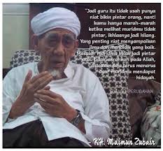 Kalimat inspiratif, kata bijak atau kata mutiara terhebat sepanjang masa. Inilah Beberapa Kalimat Inspiratif Mbah Moen Yang Bertebaran Di Medsos Dafunda Com