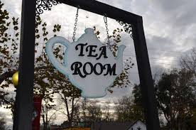 Located About 25 Miles North Of Downtown Houston Old Town Spring Offers Dining Shopping And Fun For Every Age Old Town Spring Downtown Houston Spring