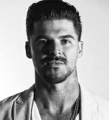 Vera Collins (@visforvera) • Instagram photos and videos