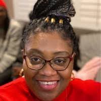 Lasandra Washington's Instagram, Twitter & Facebook