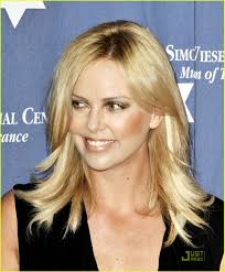 Charlize Theron Honors Pal Will Smith: Photo 1912321