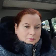 1978-ban két gyerek játszott Los Angeles-i házuk hátsó udvarában, amikor az  ásójuk valami keménybe ütközött. Nem kő volt, és nem is egy régi hordó:  hanem egy 1974-es Ferrari Dino 246 GTS. Az