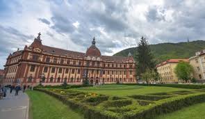 Curtea De Apel Brasov Se Mută In Chirie Din Palatul De Justiţie In Fostul Centru De Calcul Al Roman Sa 30 000 De Euro Lună Potrivit Unor Surse Din Piaţă Buna Ziua Brasov