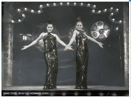 Gogo Rojo Y Ethel Rojo Teatro De Revista Facebook