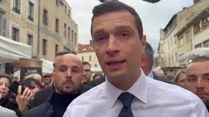 J'aime le Front National et le Rassemblement National