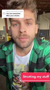 Steven Lomas's Instagram, Twitter & Facebook