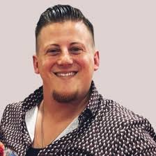 As an avowed New York Giants fan it pains me to admit this but Tom Brady  was probably the best quarterback that ever played in the NFL, he was  certainly the most