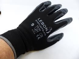 Depuis 2 générations, lebon protection mise sur l'innovation, la recherche et le développement pour vous proposer des gants de protection d'une qualité inégalée. Gants De Protection Nitriflex Black Lebon Polyamide Enduit De Nitrile