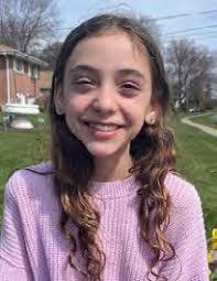 Beverly Glassman's Instagram, Twitter & Facebook