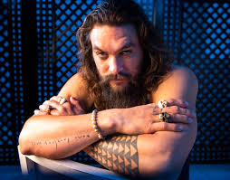 Olivia cheng was born in edmonton, alberta. Jason Momoa Begins His Aquaman Reign Bring On The Beloved Pink