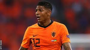 Van aanholt trong màu áo hà lan vào năm 2016. Patrick Van Aanholt Netherlands Defender To Leave Crystal Palace Bbc Sport