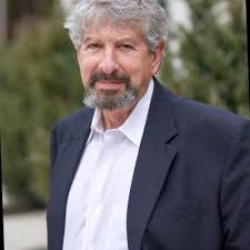 I'm thrilled to announce that my book about my father, "The Glassmaker's  Son," is scheduled for publication in November by Amsterdam Publishers in  the Netherlands. Stay tuned for further details.