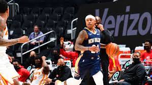 Isaiah thomas born 7th february 1989, currently him 32. How Isaiah Thomas Fared In Pelicans Debut Tuesday Vs Hawks