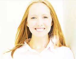 Hillary Michaels's Instagram, Twitter & Facebook