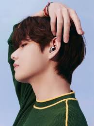 Taehyung, as known by his stage name v is a member of kpop sensation boy group bts under big hit entertainment. Sae Tae Kim Taehyung S Side Profile Is A Proof That