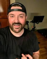 Comedian Tony Hinchcliffe Criticized for Misogynistic Joke at Roast