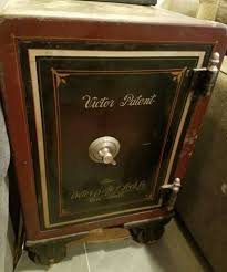 1891 Antique Victorian Floor Safe Victor Safe Lock Co Cincinnati Moving Sale Antique Safe Safe Lock Floor Safe