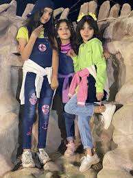 صديقاتي المقربات fashion capri pants pants