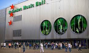 The big hall, named black box has a capacity of 6,000 and is 3000 m²; Het Einde Van De Heineken Music Hall