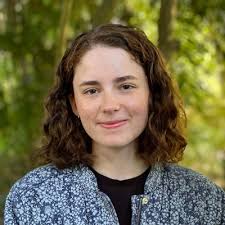 After participating in the graduation ceremony in May and taking courses at  UCL this summer, I have officially completed my degree in Political Science  from Wellesley College! A highlight of my… |