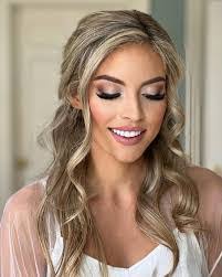 Lacy Mayfield's Instagram, Twitter & Facebook