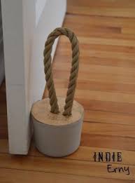Diy Le Cale Porte En Ciment Artisanats De Beton Diy Cale Porte