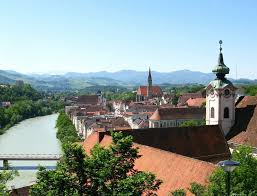 Steyr ist eine stadt in oberösterreich, nach linz und wels die drittgrößte stadt des bundeslandes und die zwölftgrößte stadt österreichs. Steyr Eine Der Schonsten Stadte Osterreichs