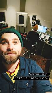 Swan Levitt (@swanlevitt) • Facebook