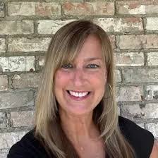 Vicky Keys's Instagram, Twitter & Facebook