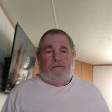 Thomas Sterrett's Instagram, Twitter & Facebook