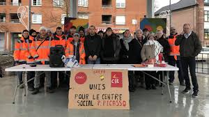 Là encore cela dépend de l'arrondissement. Auby Au Centre Social Pablo Picasso On Attend La Reponse De La Caf Pour Recuperer L Agrement