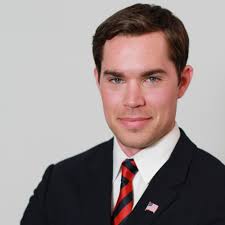 James Elton's Instagram, Twitter & Facebook