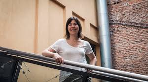 Periodista y politóloga, miembro fundador e integrante de la comisión directiva de fopea, (foro de periodismo argentina), y ganadora del premio konex, tres premios martín fierro. Maria O Donnell Amo El Periodismo Y Amo Que Me Haya Tocado Este Tiempo Para Serlo Infobae