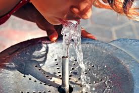 Haben sie sich auch nicht schon gefragt, wie es um die wasserqualität von ihrem. Zeitunterschied Wasser Stromspannung Gerelle Information Japan Reisefuhrer Japan Hoppers