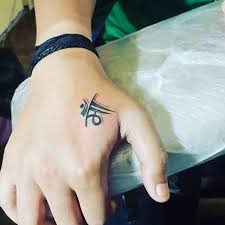 Image Result For Maa Tattoo In Hand Hand Tattoos For Guys Hand Tattoos Small Tattoos For Guys