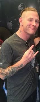 Corey taylor says he 'basically' broke his neck and didn't realize it. Corey Taylor S Neck Could Punch Corey Taylor Singer Lead Singer