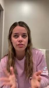 Stacey Hicks's Instagram, Twitter & Facebook