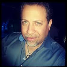 Edwin Oliver (raymond853)