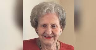 Mai Bates's Instagram, Twitter & Facebook