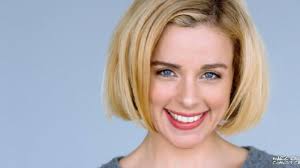 Female comics stand up in Royal Oak, Detroit