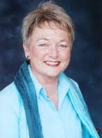 Sandy Carden's Instagram, Twitter & Facebook